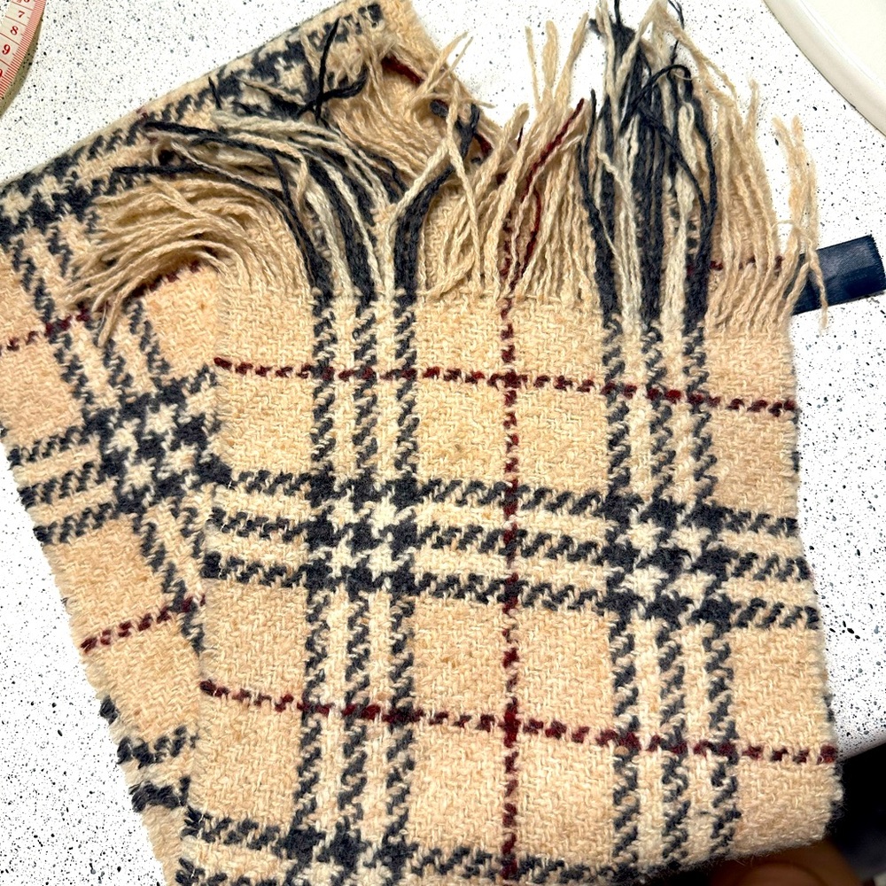 Burberry Merino Wools Scarf